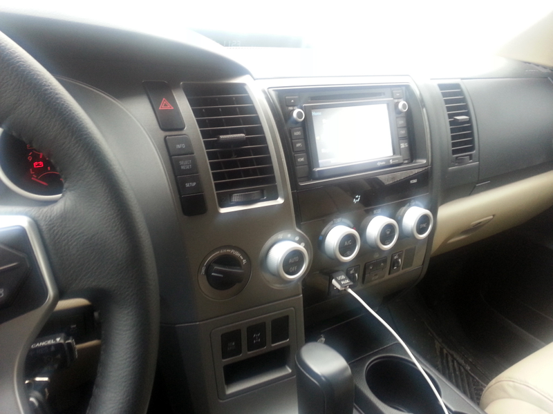 Illustration for article titled 2014 Toyota Sequoia Review